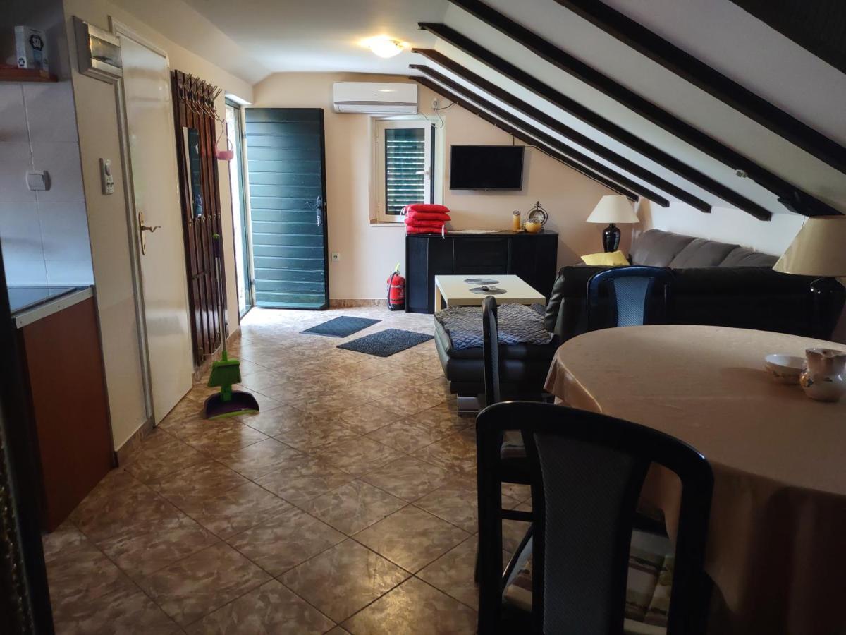 Captain'S House In Dobrota Kotor Ngoại thất bức ảnh