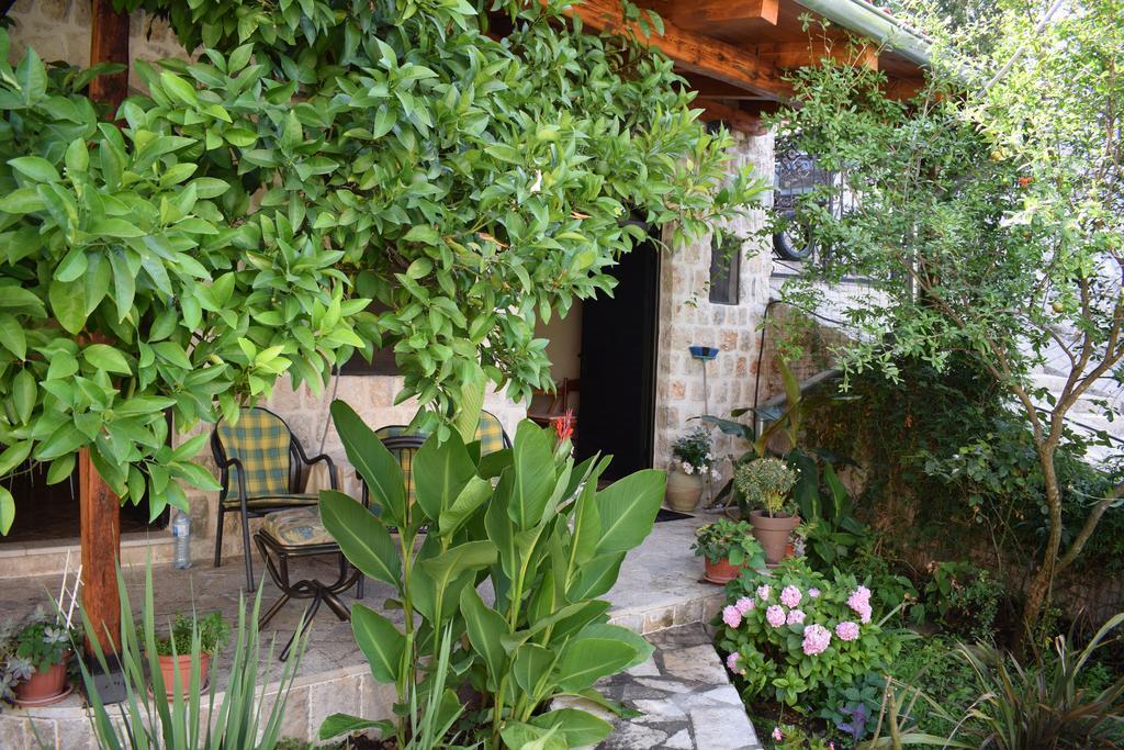 Captain'S House In Dobrota Kotor Ngoại thất bức ảnh